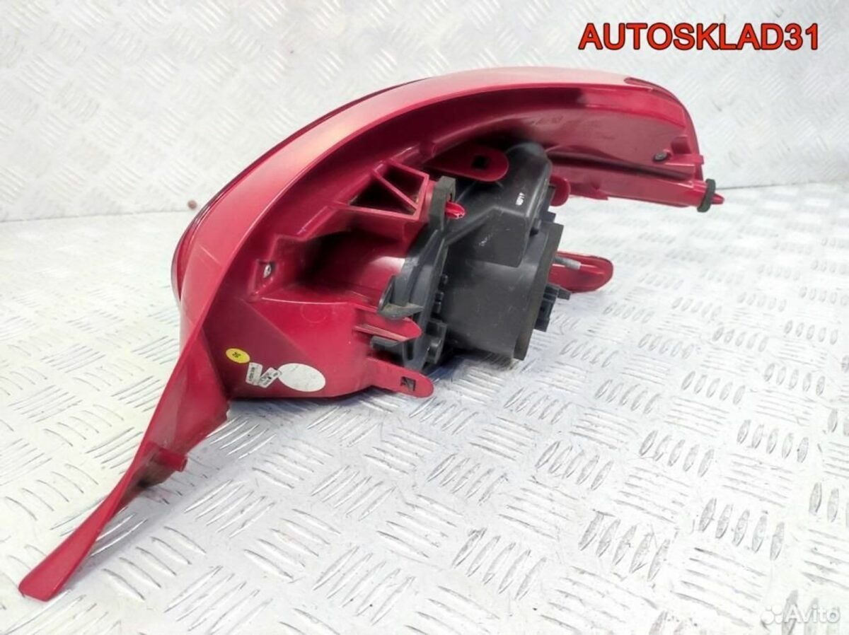 Фонарь задний левый Peugeot 208 9672628280 - АвтоСклад31.рф - авторазборка контрактные б/у запчасти в г. Белгород