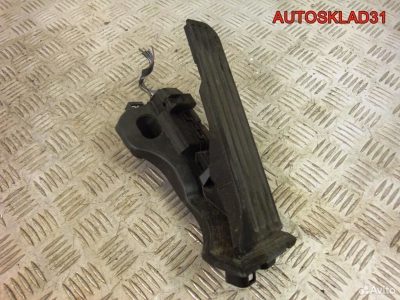 Педаль газа Volkswagen Passat B6 1K1721503P - АвтоСклад31.рф - авторазборка контрактные б/у запчасти в г. Белгород