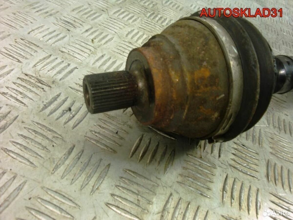 Привод передний правый VW Passat B6 1K0407272EN - АвтоСклад31.рф - авторазборка контрактные б/у запчасти в г. Белгород