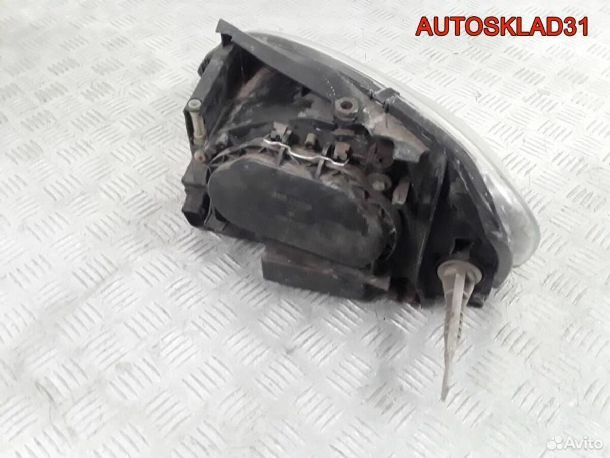 Фара правая Ford Galaxy 0301183202 - АвтоСклад31.рф - авторазборка контрактные б/у запчасти в г. Белгород