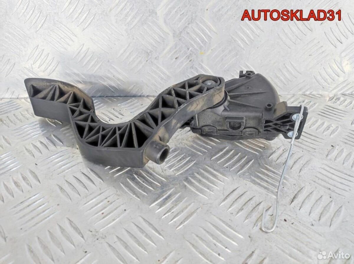 Педаль газа Audi A4 B5 8D1721523J Дизель - АвтоСклад31.рф - авторазборка контрактные б/у запчасти в г. Белгород