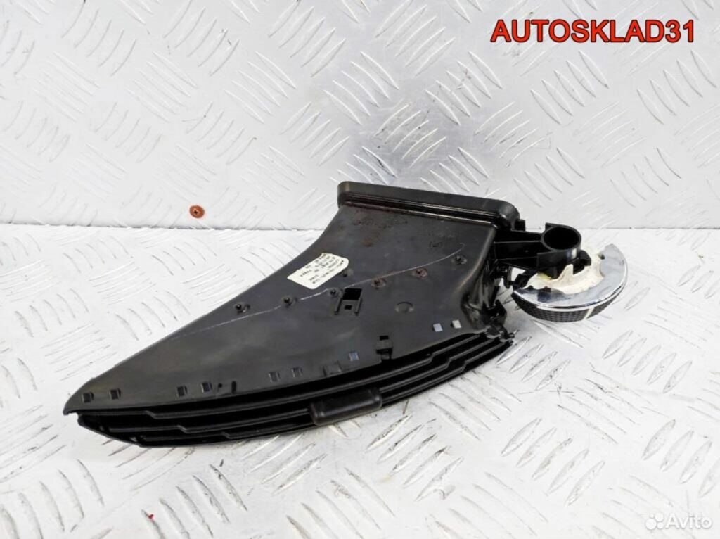 Дефлектор воздушный Ford C-MAX AM51R014L20CEW - АвтоСклад31.рф - авторазборка контрактные б/у запчасти в г. Белгород Дефлектор воздушный Ford C-MAX AM51R014L20CEW - АвтоСклад31.рф - авторазборка контрактные б/у запчасти в г. Белгород