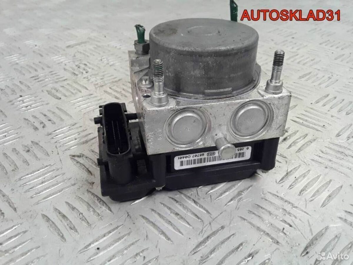 Блок абс ABS Renault Sandero 8200756095 - АвтоСклад31.рф - авторазборка контрактные б/у запчасти в г. Белгород