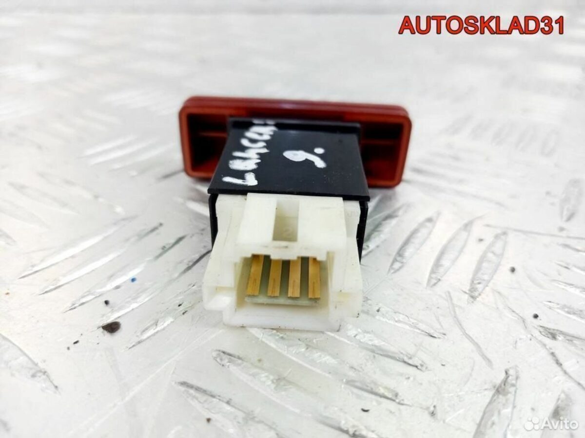 Кнопка аварийной сигнализации Митсубиси Лансер 9 - АвтоСклад31.рф - авторазборка контрактные б/у запчасти в г. Белгород
