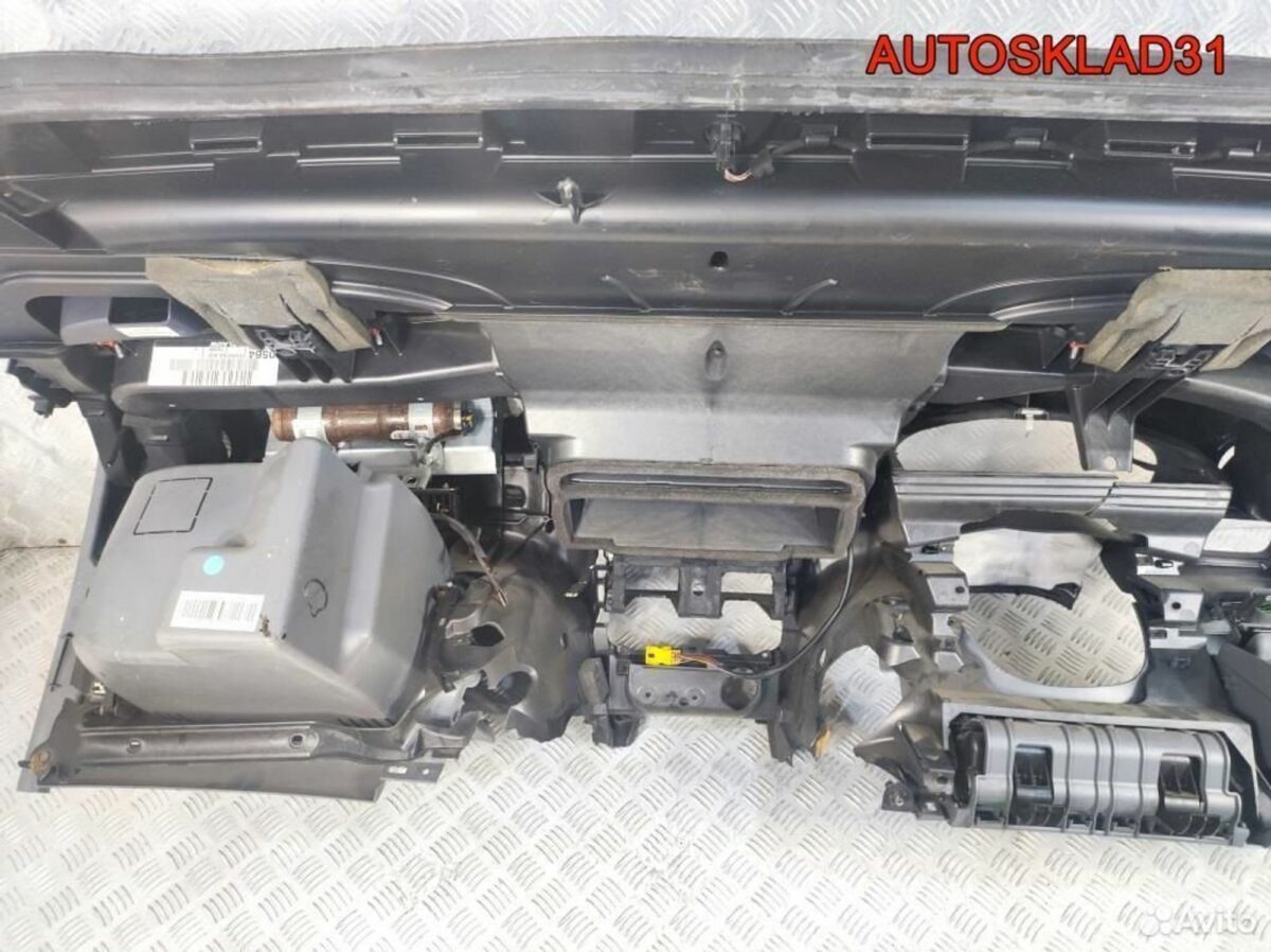 Торпедо с AIR BAG Ford Galaxy 1493935 - АвтоСклад31.рф - авторазборка контрактные б/у запчасти в г. Белгород