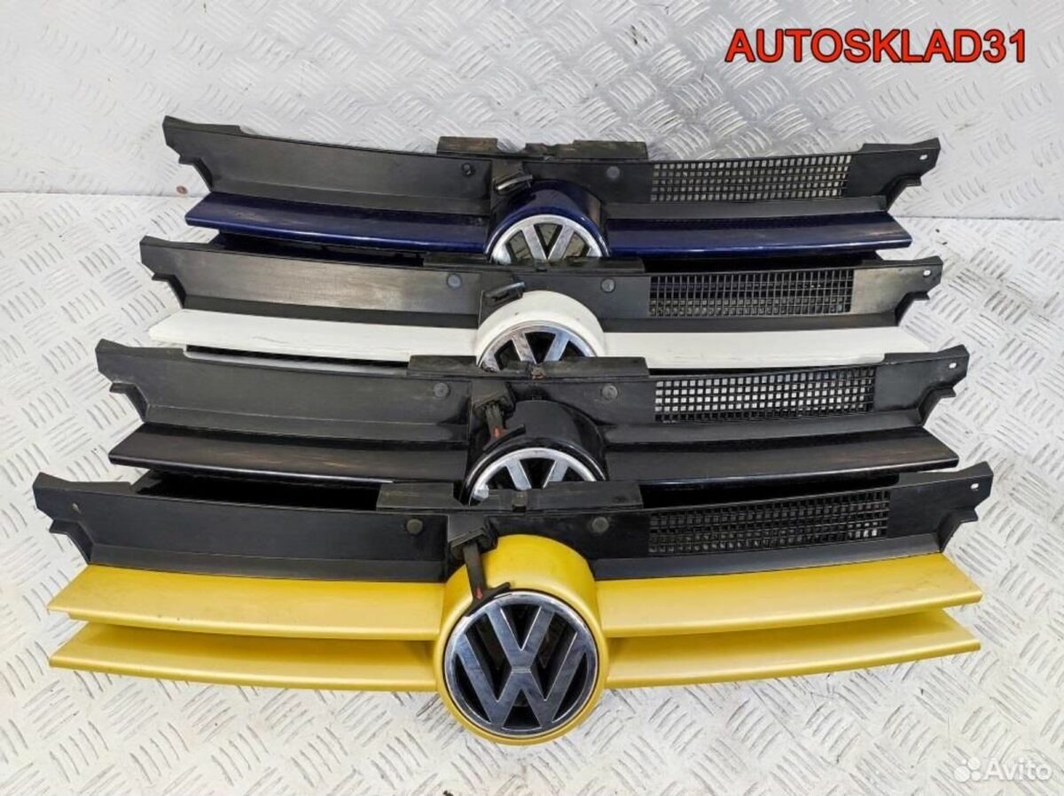 Решетка радиатора Volkswagen Golf 4 1J0853651F - АвтоСклад31.рф - авторазборка контрактные б/у запчасти в г. Белгород