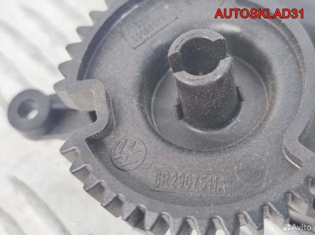 Моторчик заслонки отопителя Skoda Fabia 6R2907511A - АвтоСклад31.рф - авторазборка контрактные б/у запчасти в г. Белгород