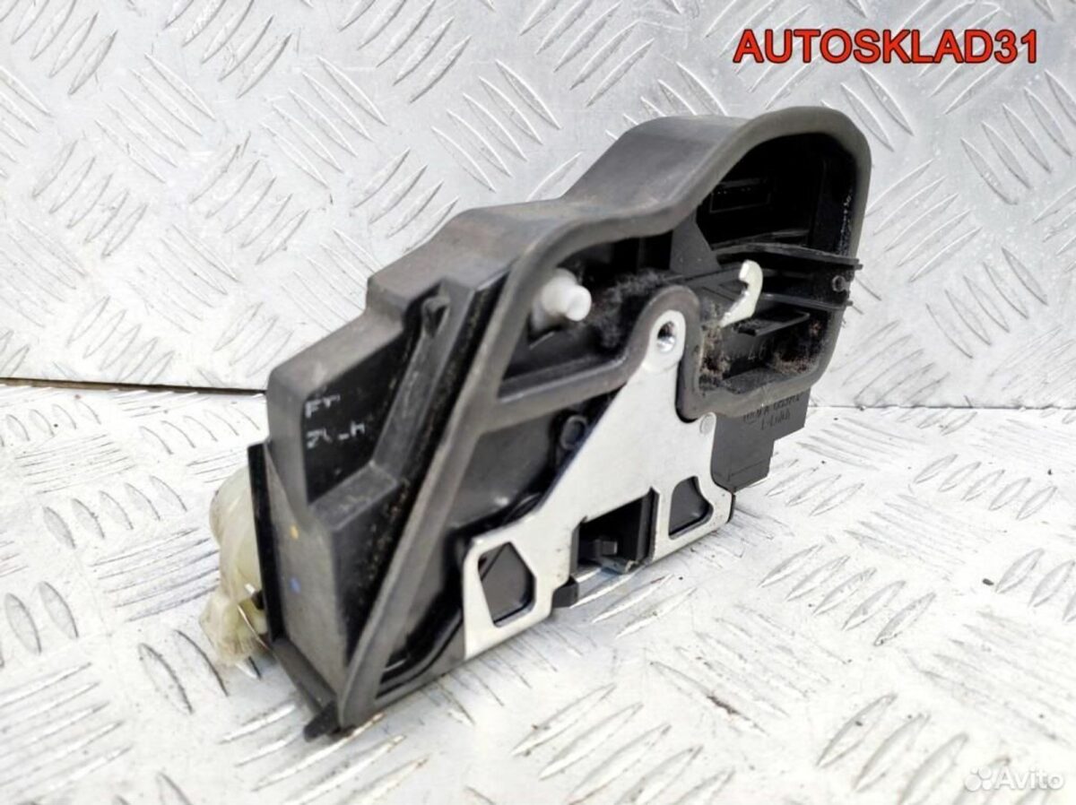 Замок двери передней левой BMW E90 51217229461 - АвтоСклад31.рф - авторазборка контрактные б/у запчасти в г. Белгород