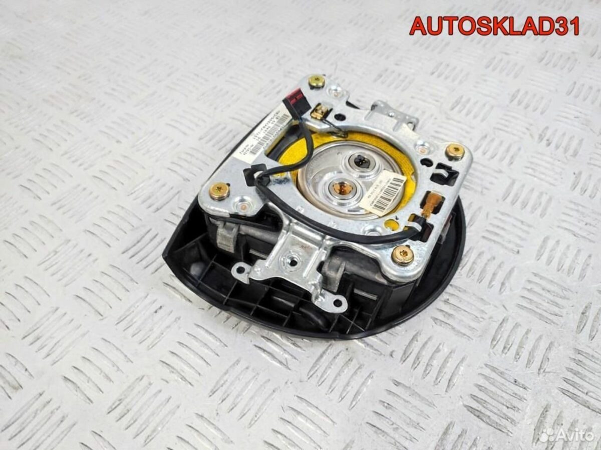 Подушка безопасности в руль Ford Mondeo 3 - АвтоСклад31.рф - авторазборка контрактные б/у запчасти в г. Белгород