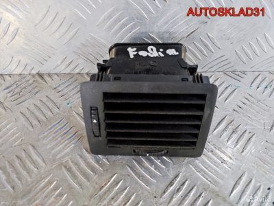 Дефлектор воздушный правый Skoda Fabia 6Y6819702 - АвтоСклад31.рф - авторазборка контрактные б/у запчасти в г. Белгород