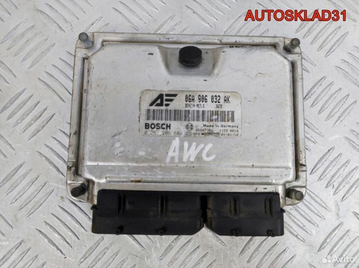 Блок эбу VW Sharan 06A906032AK 1,8 AWC Бензин - АвтоСклад31.рф - авторазборка контрактные б/у запчасти в г. Белгород
