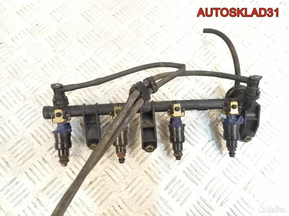 Рейка топливная Renault Megane 1 7700273495 - АвтоСклад31.рф - авторазборка контрактные б/у запчасти в г. Белгород