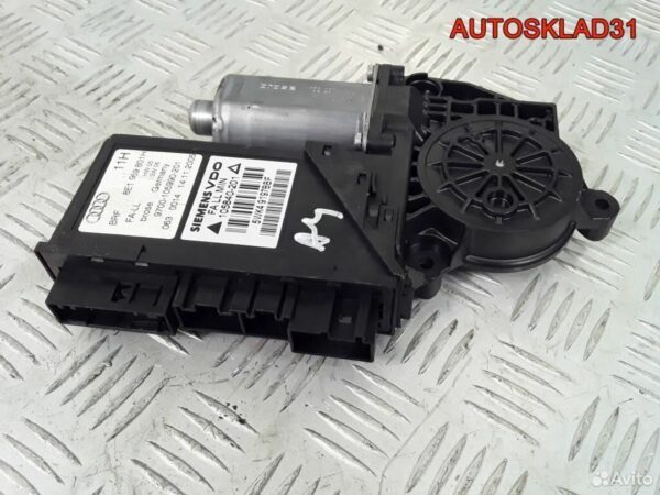 Накладка приборной панели Audi A8 D3 4E1857115 - АвтоСклад31.рф - авторазборка контрактные б/у запчасти в г. Белгород