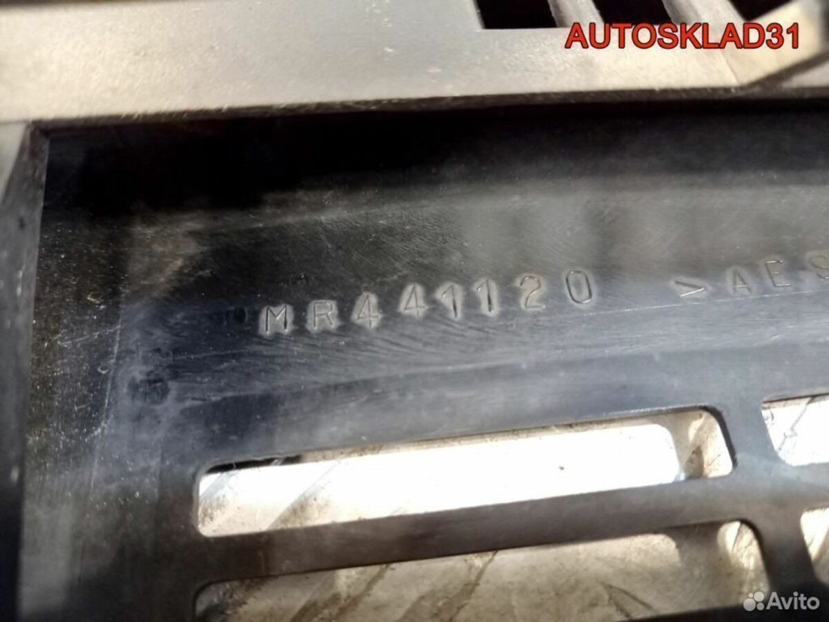 Решетка радиатора Mitsubishi Galant EA MR441120 - АвтоСклад31.рф - авторазборка контрактные б/у запчасти в г. Белгород