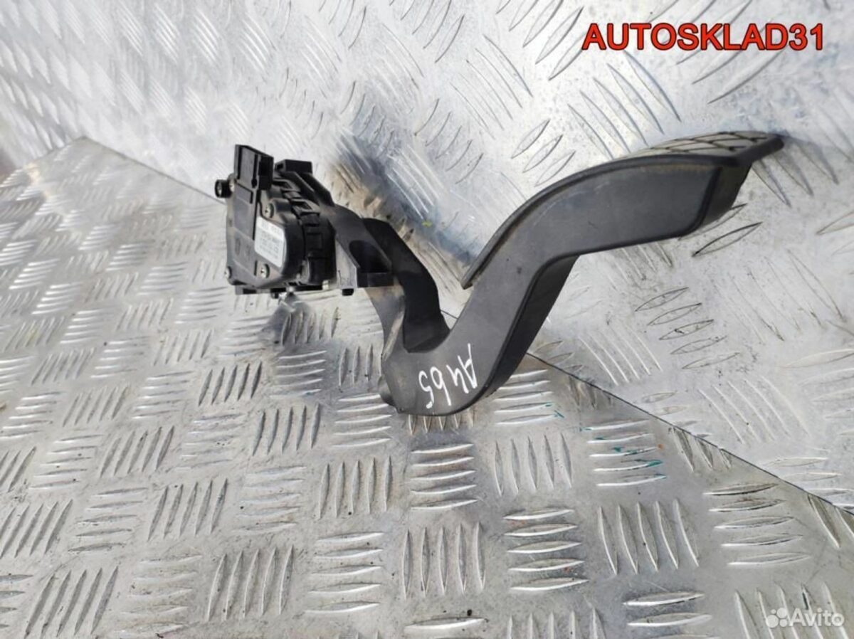 Педаль газа Audi A4 B5 8D1721523J Дизель - АвтоСклад31.рф - авторазборка контрактные б/у запчасти в г. Белгород