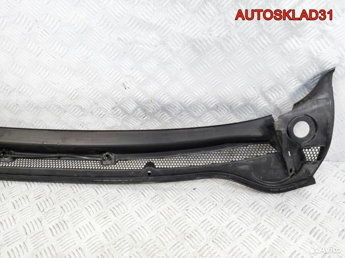 Решетка стеклоочистителя Opel Astra J 13267105 - АвтоСклад31.рф - авторазборка контрактные б/у запчасти в г. Белгород