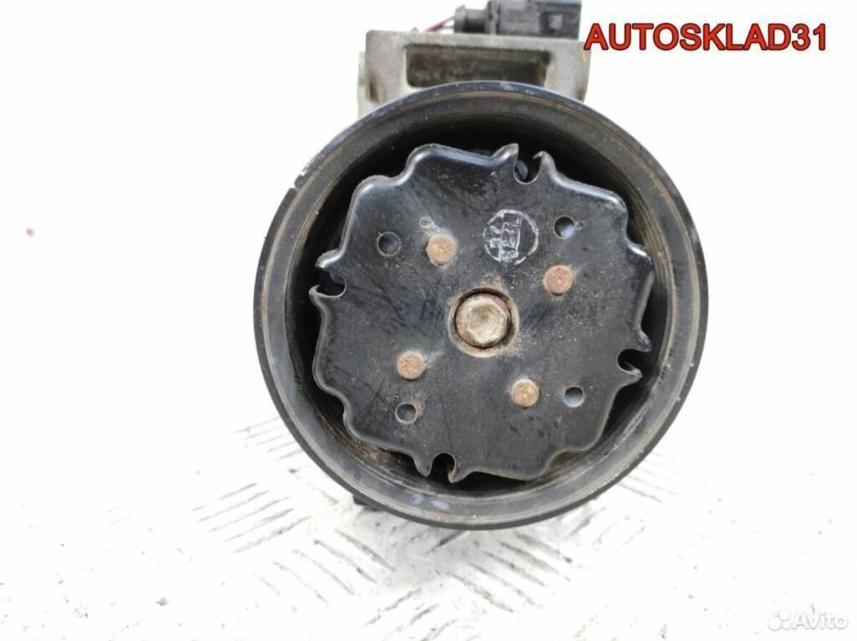 Компрессор кондиционера Audi A4 B6 8E0260805F - АвтоСклад31.рф - авторазборка контрактные б/у запчасти в г. Белгород