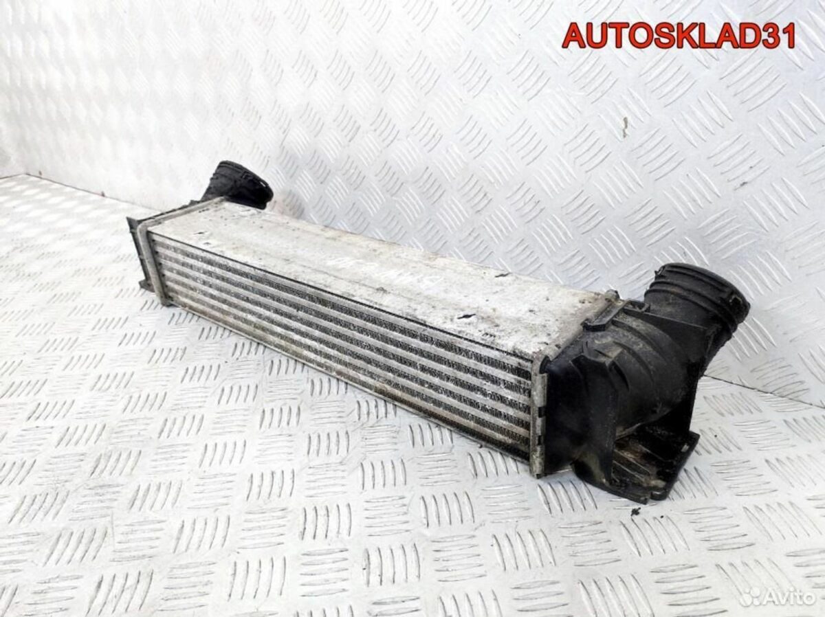 Интеркулер BMW E90/E91 2,0 N47D20C 17517798788 - АвтоСклад31.рф - авторазборка контрактные б/у запчасти в г. Белгород