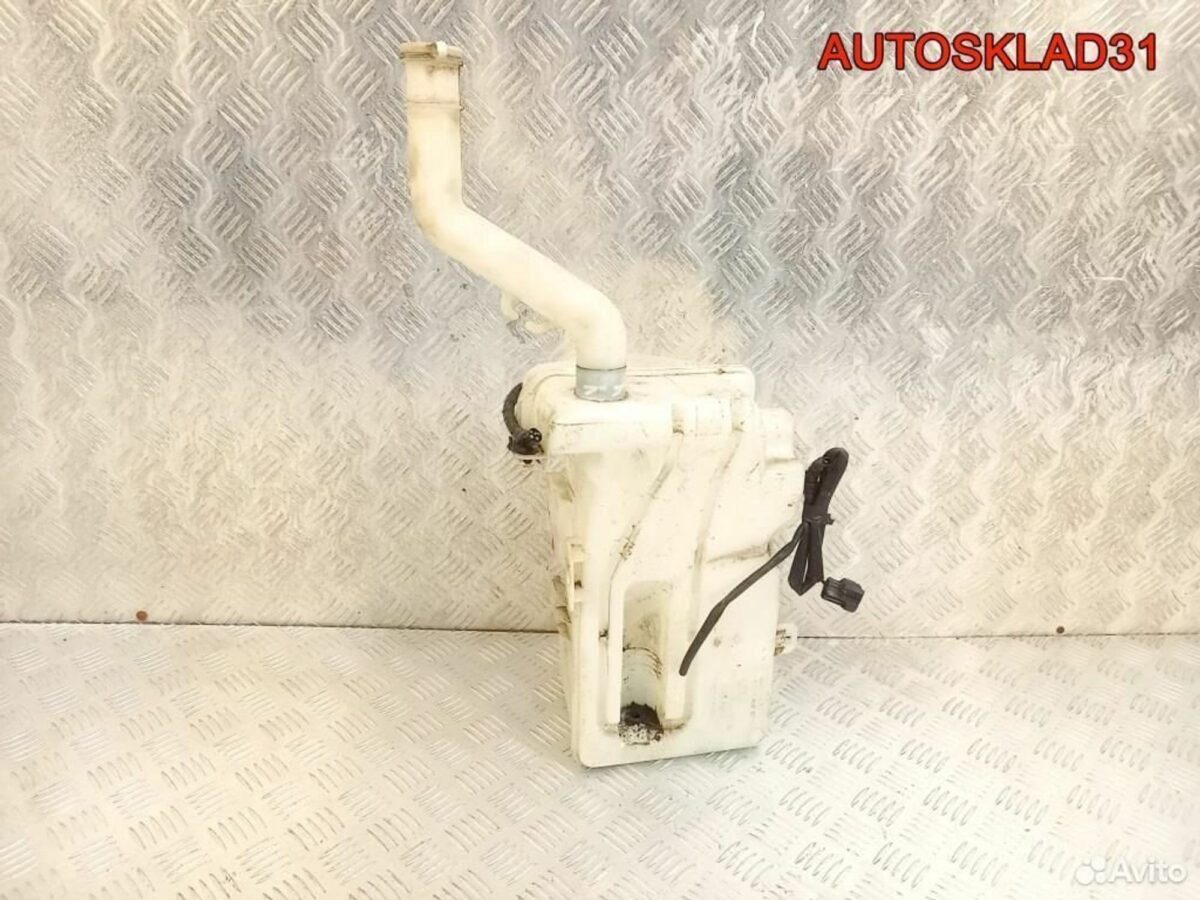 Бачок омывателя лобового стекла Mitsubishi Colt Z3 - АвтоСклад31.рф - авторазборка контрактные б/у запчасти в г. Белгород