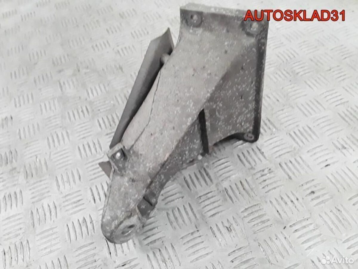 Кронштейн двигателя правый BMW E39 22111092974 - АвтоСклад31.рф - авторазборка контрактные б/у запчасти в г. Белгород