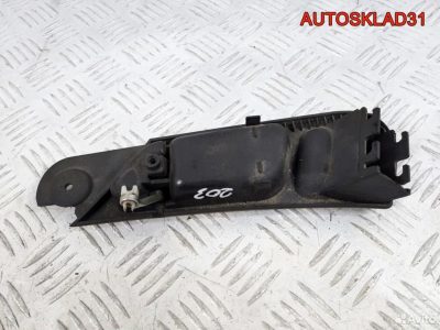 Ручка двери перед внутренняя правая Mercedes W203 - АвтоСклад31.рф - авторазборка контрактные б/у запчасти в г. Белгород