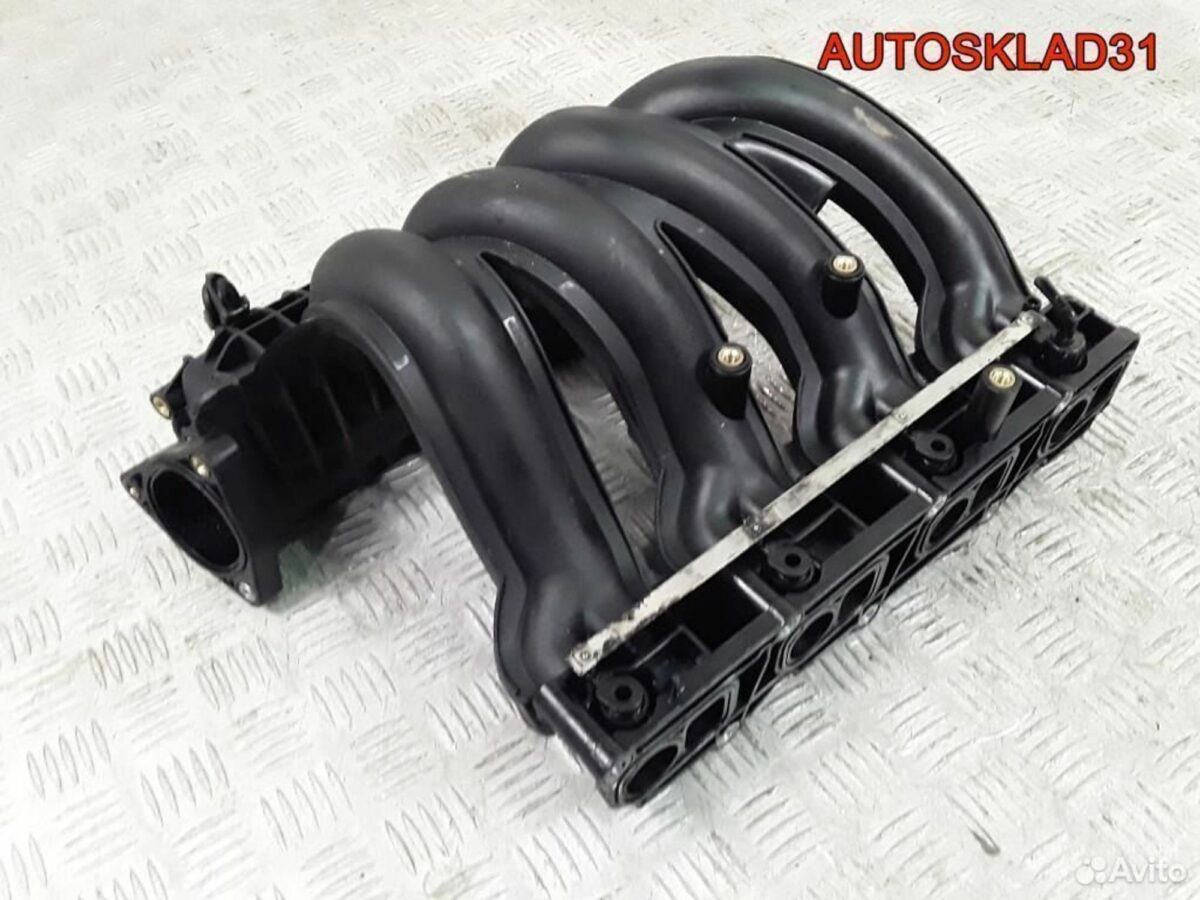 Коллектор впускной Mercedes Benz W203 2.2 646 CDI - АвтоСклад31.рф - авторазборка контрактные б/у запчасти в г. Белгород