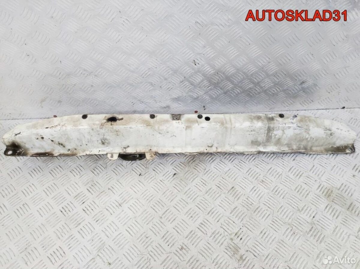 Балка подрадиаторная Audi 80 4B 8A0805577 - АвтоСклад31.рф - авторазборка контрактные б/у запчасти в г. Белгород