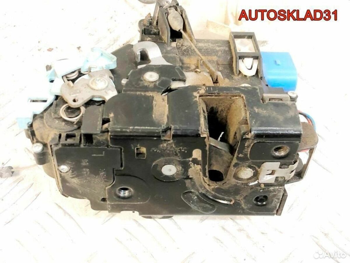 Замок двери передней левой VW Caddy 3 3D1837015AB - АвтоСклад31.рф - авторазборка контрактные б/у запчасти в г. Белгород
