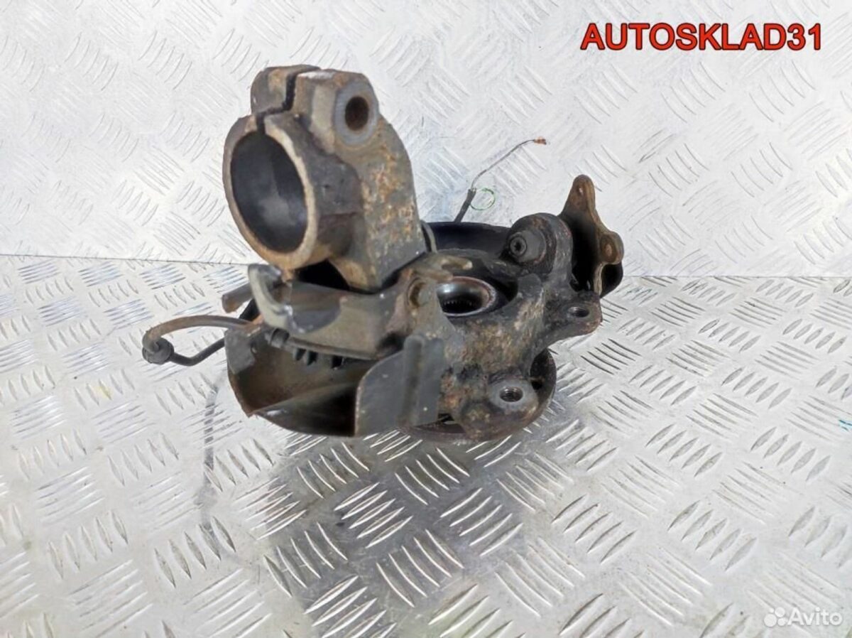 Кулак поворотный передний правый VW Polo HB - АвтоСклад31.рф - авторазборка контрактные б/у запчасти в г. Белгород