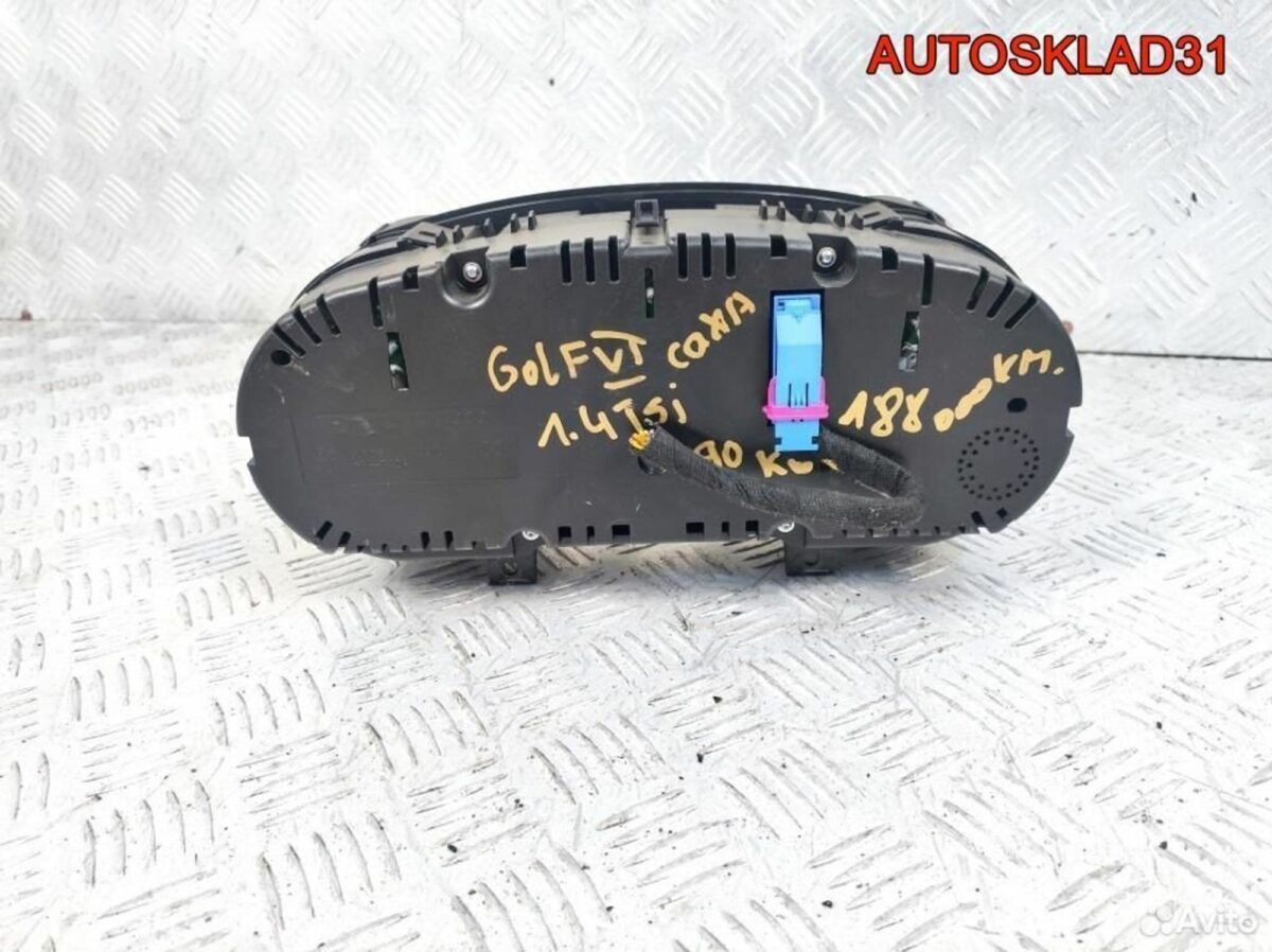 Панель приборов VW Golf 6 1.4 caxa 5K0920860H - АвтоСклад31.рф - авторазборка контрактные б/у запчасти в г. Белгород