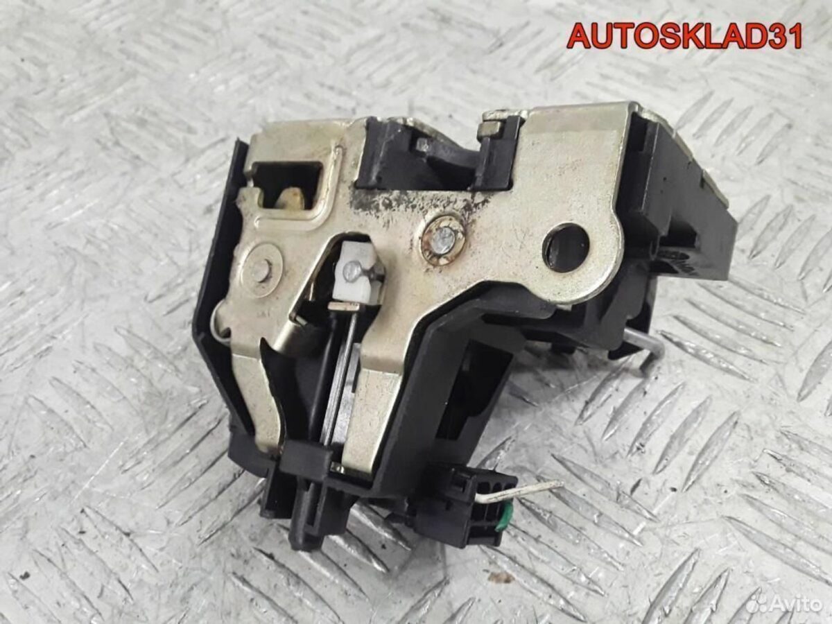 Замок двери передней правой Renault Scenic 1 - АвтоСклад31.рф - авторазборка контрактные б/у запчасти в г. Белгород