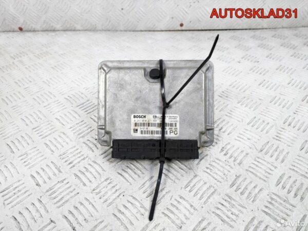 Компрессор кондиционера Opel Astra J 13250609 - АвтоСклад31.рф - авторазборка контрактные б/у запчасти в г. Белгород