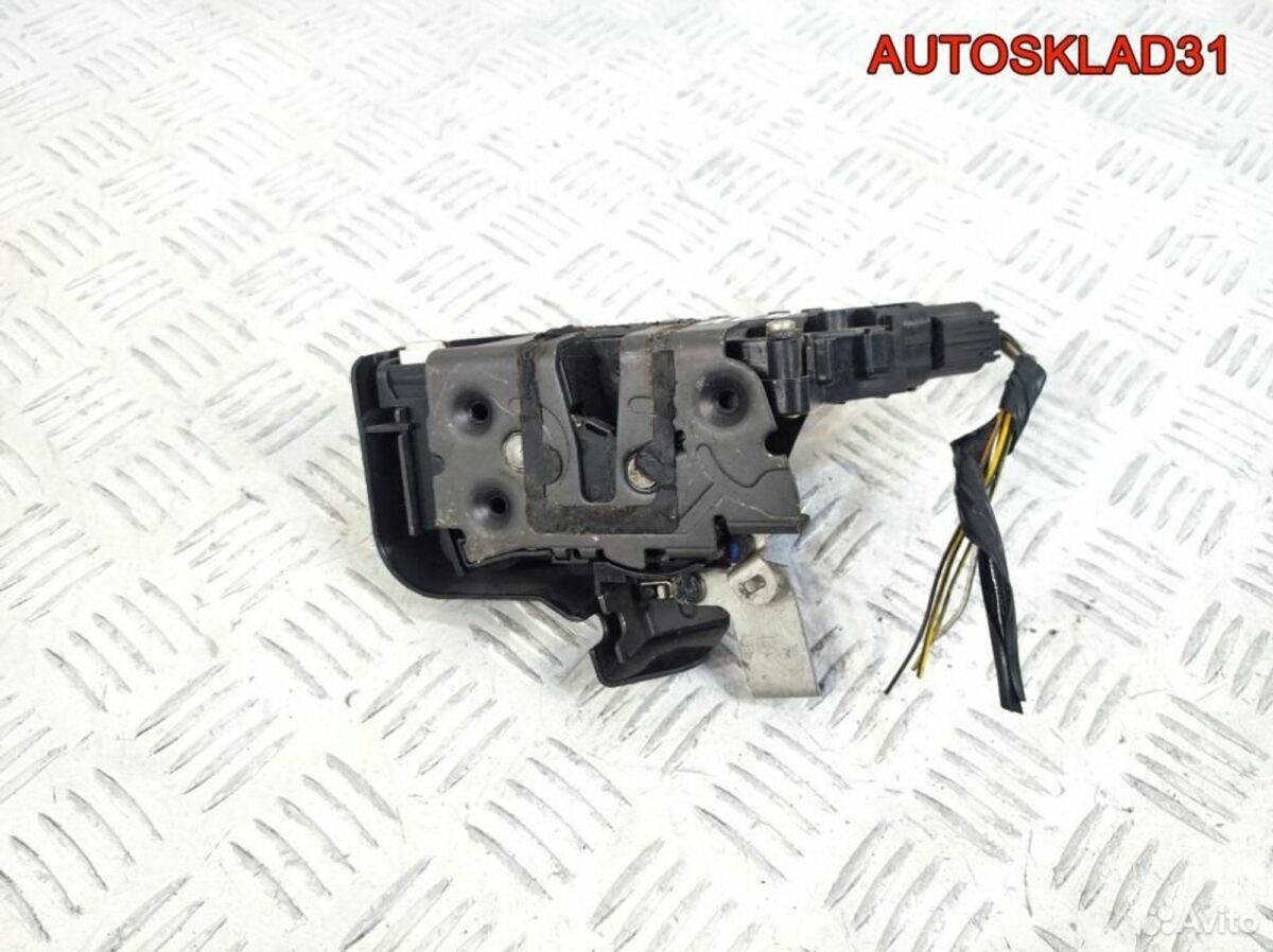 Замок двери задней левой Ford Focus 2 4M5AA26413BC - АвтоСклад31.рф - авторазборка контрактные б/у запчасти в г. Белгород