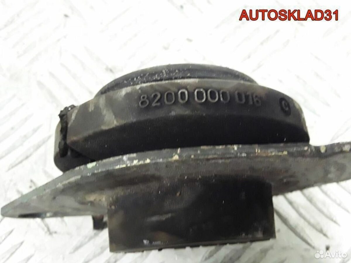 Опора двигателя левая Renault Laguna 2 8200000016 - АвтоСклад31.рф - авторазборка контрактные б/у запчасти в г. Белгород