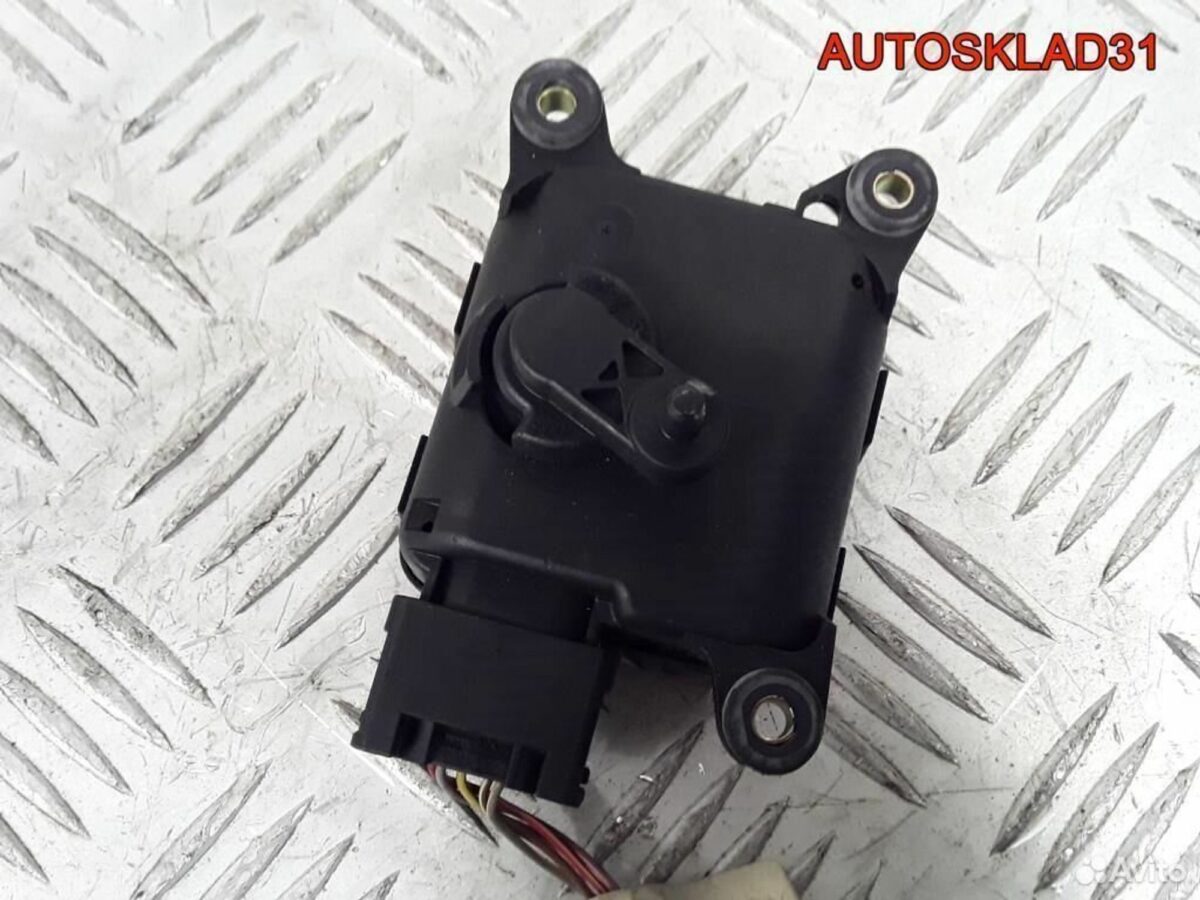 Моторчик заслонки печки Audi A6 C5 4B1820511K - АвтоСклад31.рф - авторазборка контрактные б/у запчасти в г. Белгород