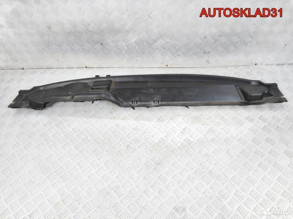 Решетка стеклоочистителя Ford Focus 2 4M51A01628AE - АвтоСклад31.рф - авторазборка контрактные б/у запчасти в г. Белгород