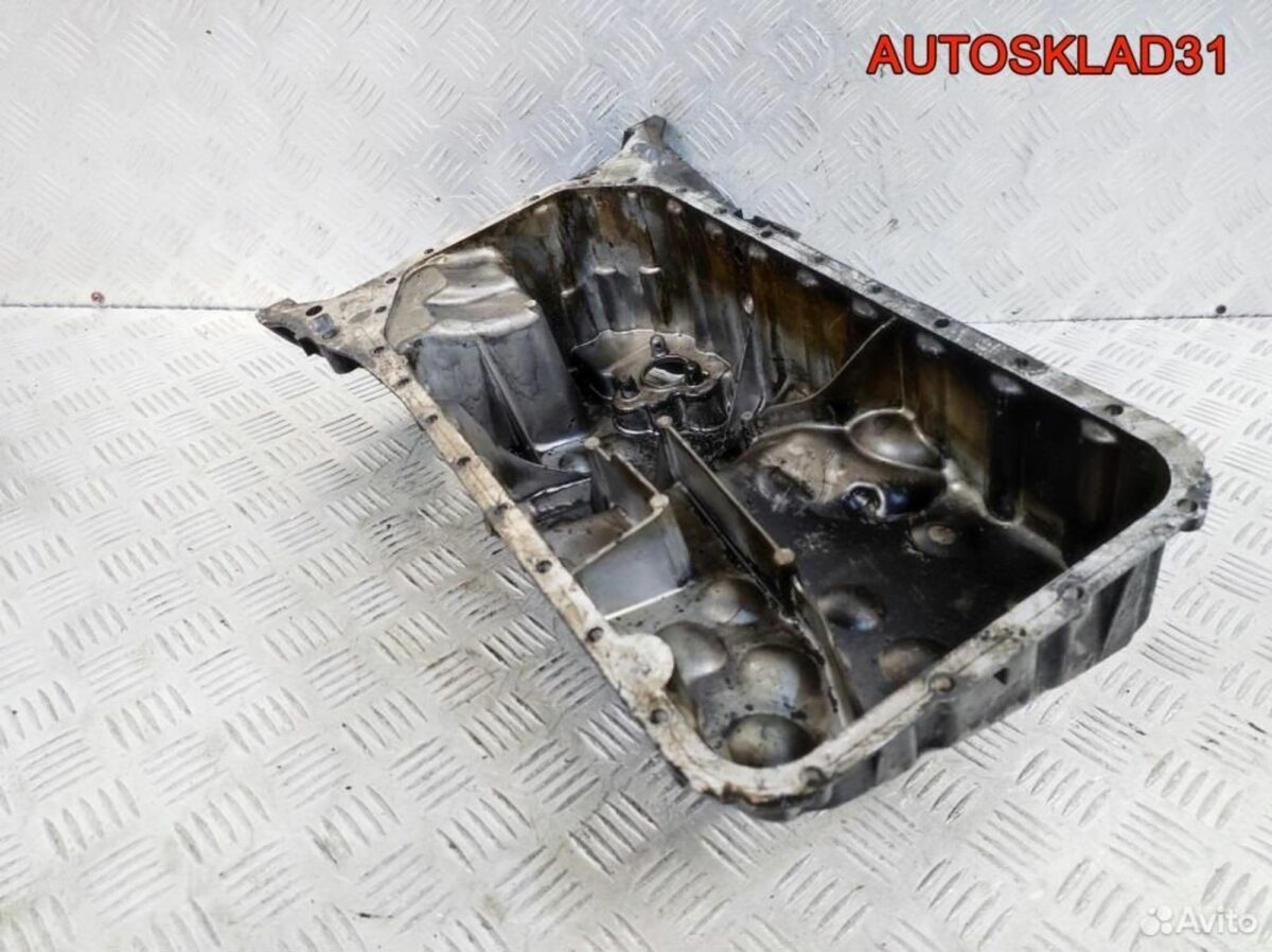 Поддон масляный двигателя Mercedes W203 6110140602 - АвтоСклад31.рф - авторазборка контрактные б/у запчасти в г. Белгород