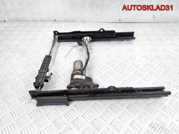 Локер передний правый Nissan Primera P12E 63840AV6 - АвтоСклад31.рф - авторазборка контрактные б/у запчасти в г. Белгород