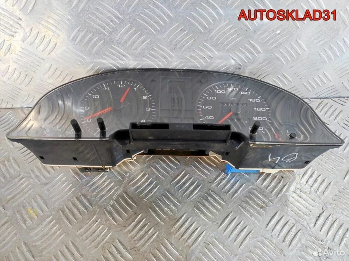 Панель приборов Audi 80 B4 8A0919033CA Дизель - АвтоСклад31.рф - авторазборка контрактные б/у запчасти в г. Белгород