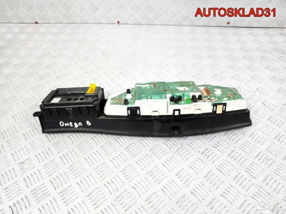 Панель приборов Opel Omega B 90457947 Бензин - АвтоСклад31.рф - авторазборка контрактные б/у запчасти в г. Белгород