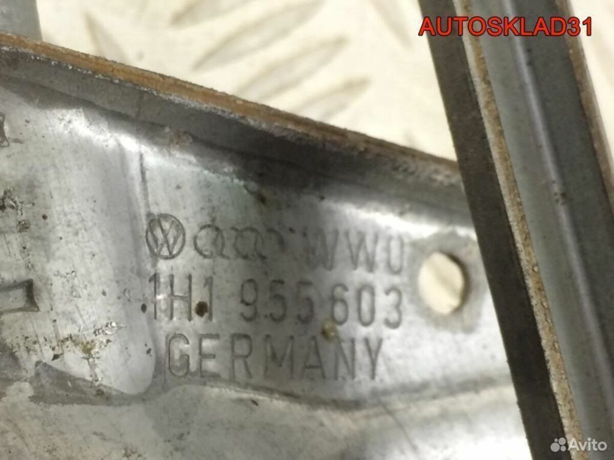 Трапеция дворников Volkswagen Golf 3 1H1955603 - АвтоСклад31.рф - авторазборка контрактные б/у запчасти в г. Белгород