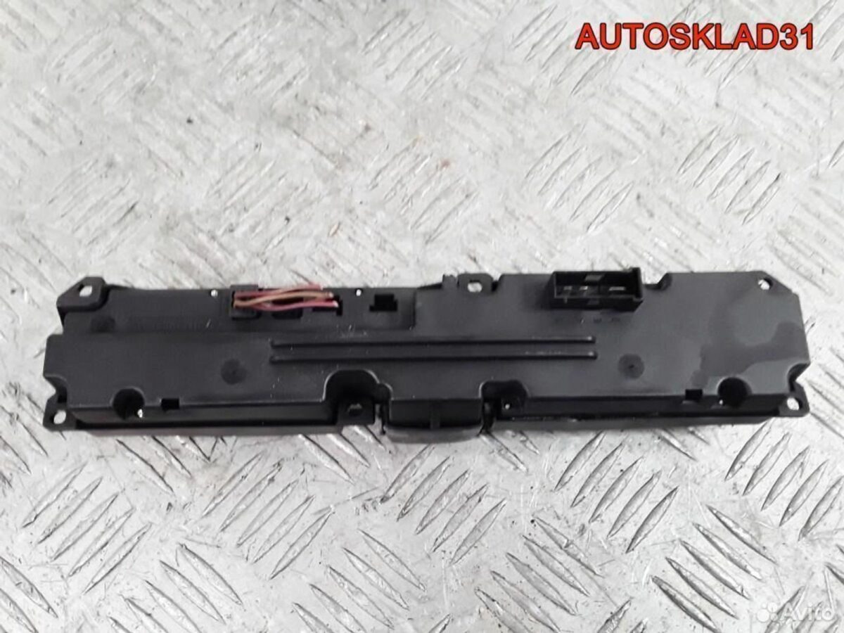 Блок кнопок Mercedes Benz W203 A2038218658 - АвтоСклад31.рф - авторазборка контрактные б/у запчасти в г. Белгород