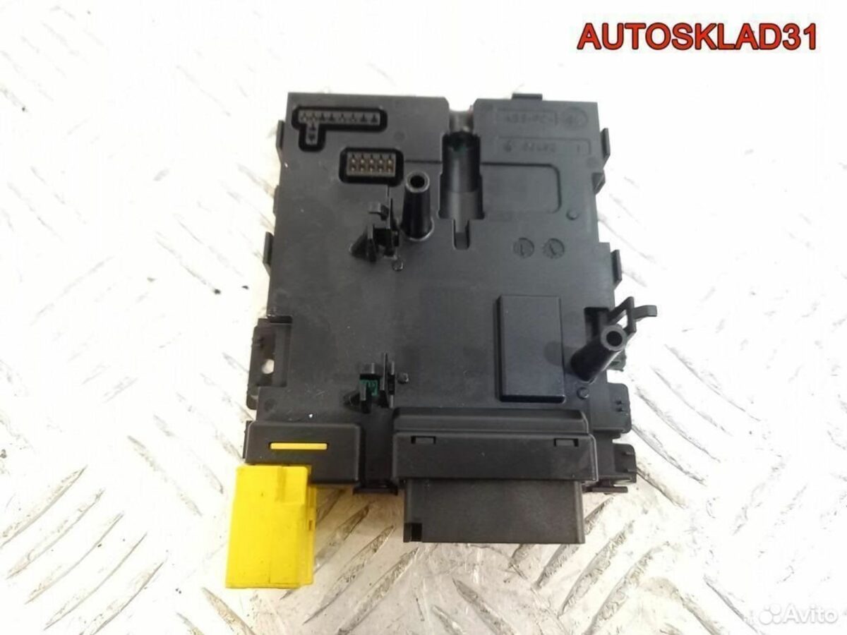 Блок подрулевой Volkswagen Passat B6 3C0953549L - АвтоСклад31.рф - авторазборка контрактные б/у запчасти в г. Белгород