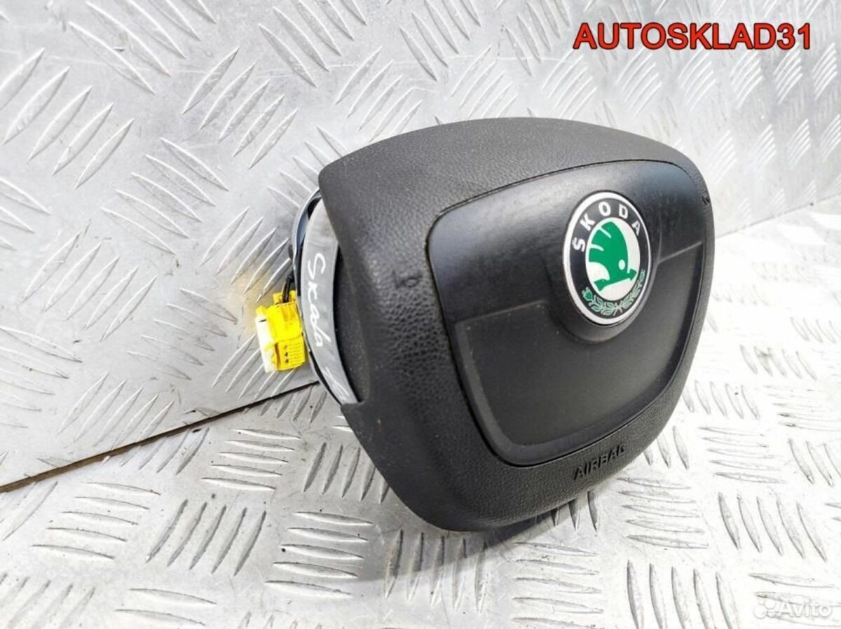 Подушка безопасности в руль Skoda Fabia 5J0880201H - АвтоСклад31.рф - авторазборка контрактные б/у запчасти в г. Белгород