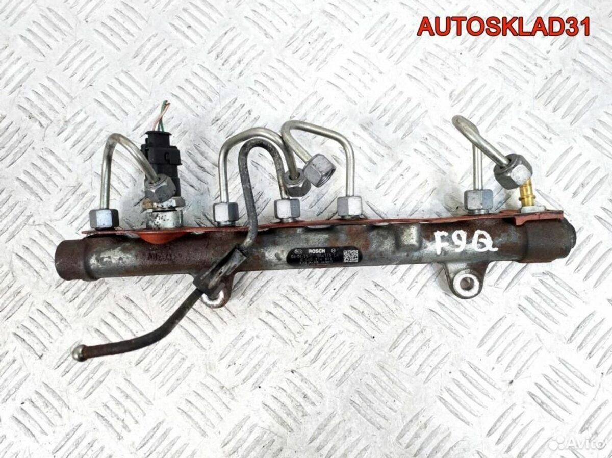 Рейка топливная Renault Scenic 2 F9Q 8200396999 - АвтоСклад31.рф - авторазборка контрактные б/у запчасти в г. Белгород