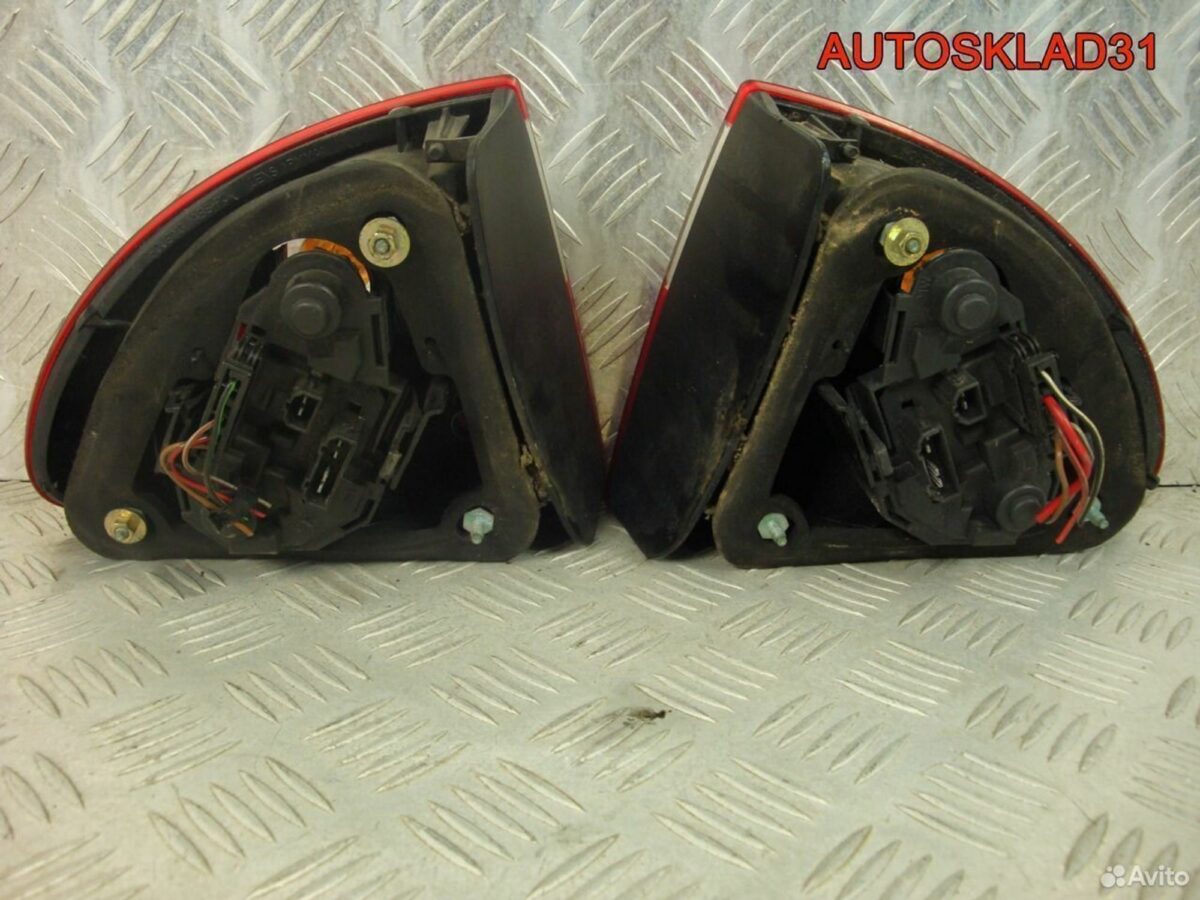 Фонарь задний наружный Seat Leon 1м6945095а - АвтоСклад31.рф - авторазборка контрактные б/у запчасти в г. Белгород