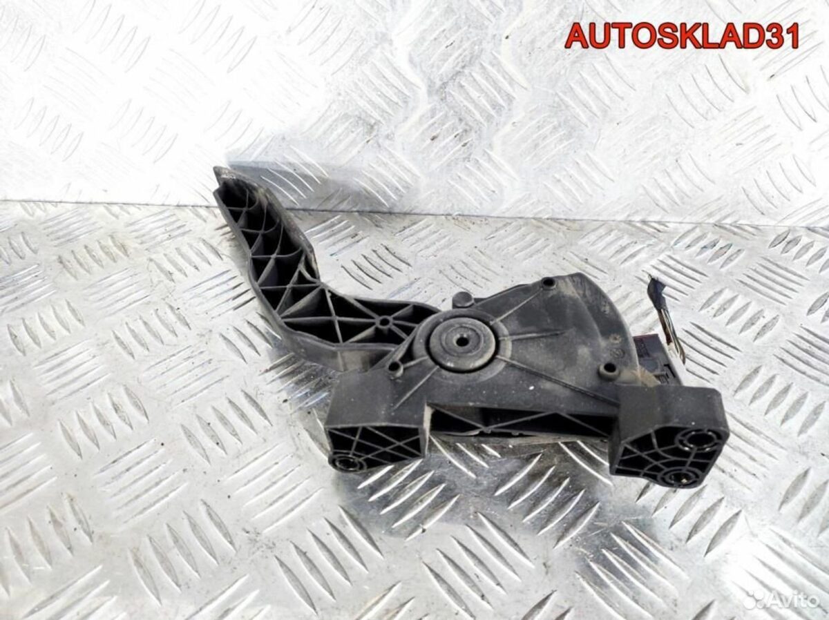 Педаль газа Opel Vectra C 2,2 Z22SE 9186724 Бензин - АвтоСклад31.рф - авторазборка контрактные б/у запчасти в г. Белгород