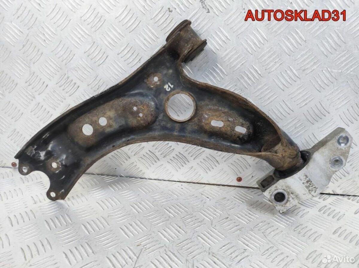 Рычаг передний правый VW Golf 5 1K0407152BC - АвтоСклад31.рф - авторазборка контрактные б/у запчасти в г. Белгород