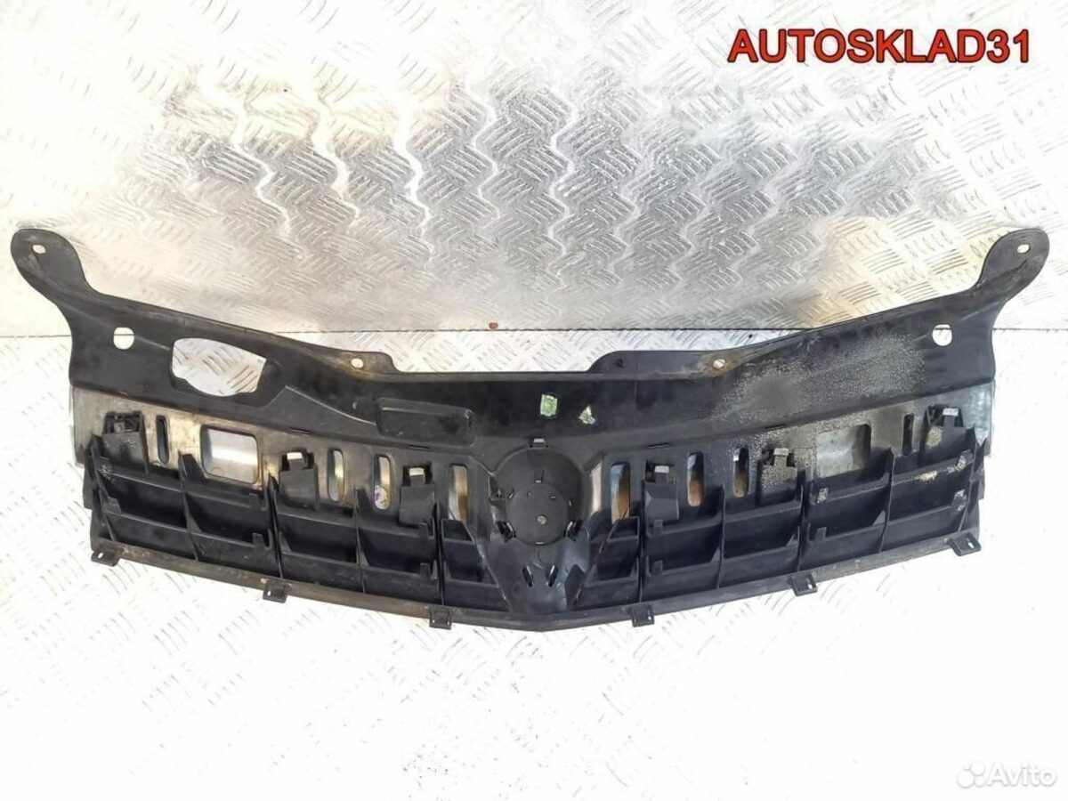 Решетка радиатора Opel Astra H GTC 13247178 - АвтоСклад31.рф - авторазборка контрактные б/у запчасти в г. Белгород