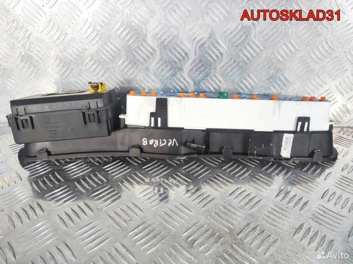 Панель приборов Opel Vectra B 09134517LB Бензин - АвтоСклад31.рф - авторазборка контрактные б/у запчасти в г. Белгород